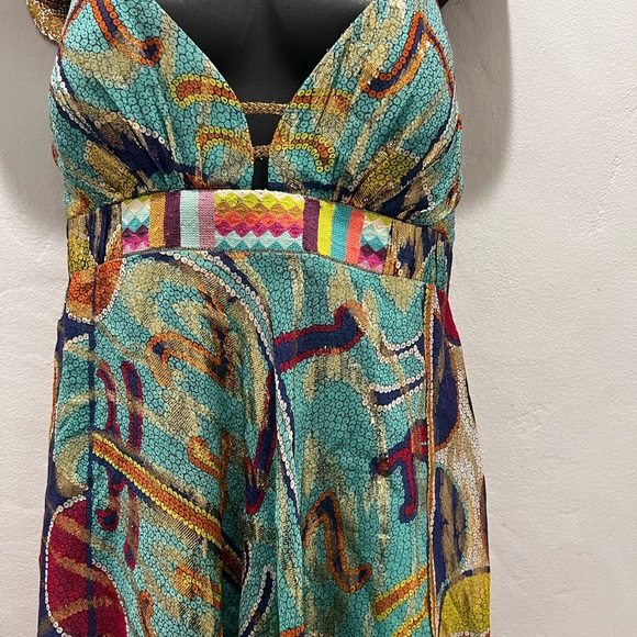 Dress - Picture 3 of 6